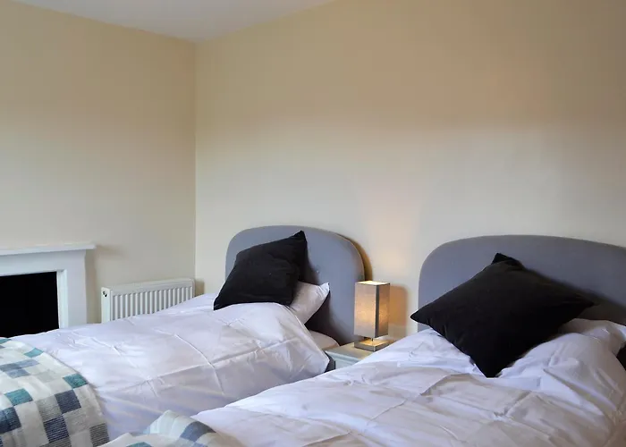 4 Greenhaye Cottages - Uk31236